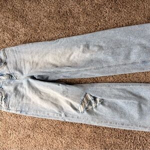 Women's Light Blue Cropped Jeans